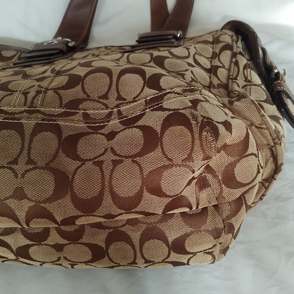 Coach Signature Brown Canvas Gallery 10079 Large Carry All Zip Up Shoulder Purse - Picture 14 of 17